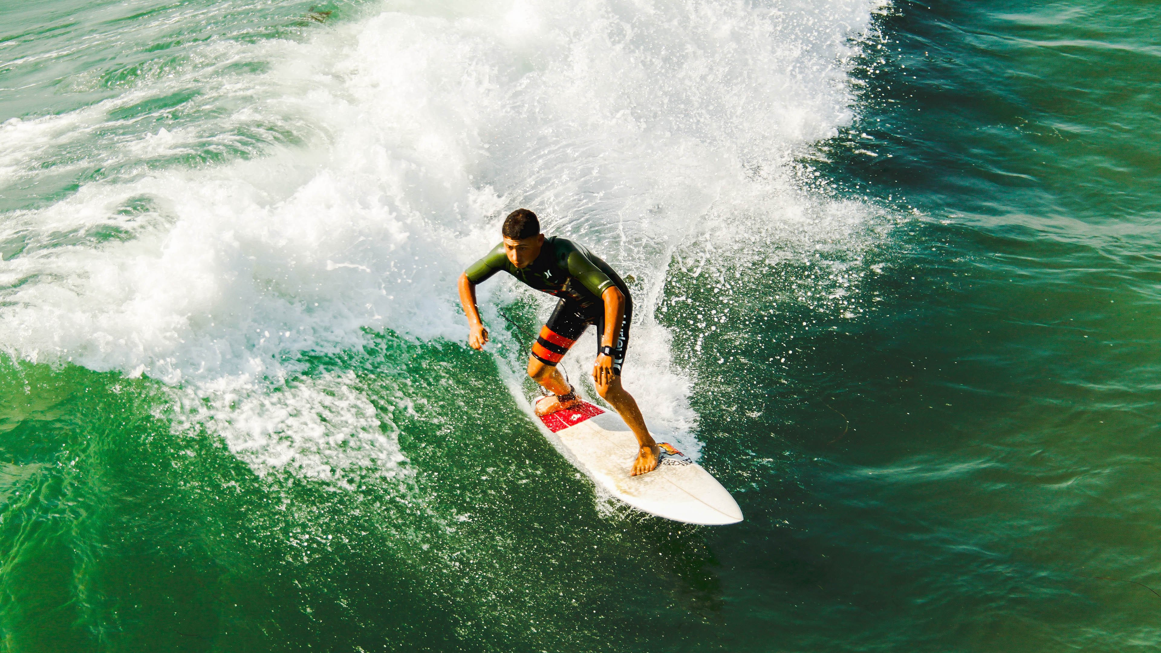 世界杯与欧冠双赛年的启示：如何在精彩与安全之间找到平衡点